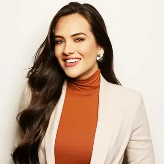 Dra. Gabriela Campos Almeida