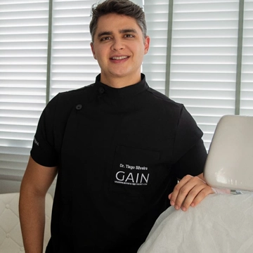 Dr. Tiago Silveira - Dermatologia Estética - Rio de Janeiro