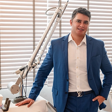 Dr. Tiago Silveira - Dermatologia Estética - Rio de Janeiro