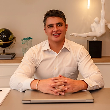 Dr. Tiago Silveira - Dermatologia Estética - Rio de Janeiro